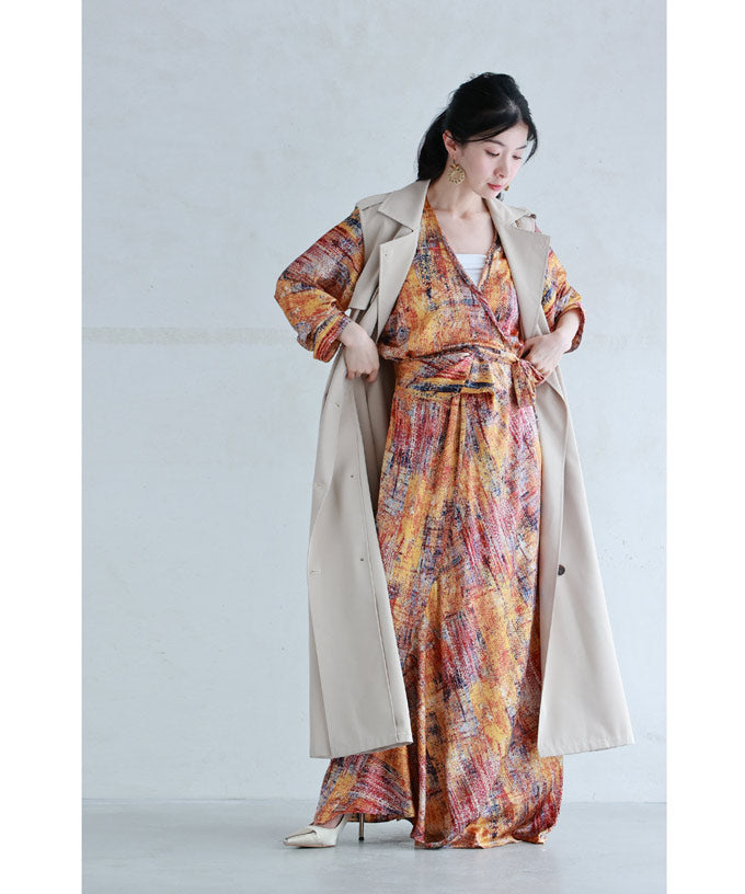彩り豊かなアート柄カシュクールロングワンピース
