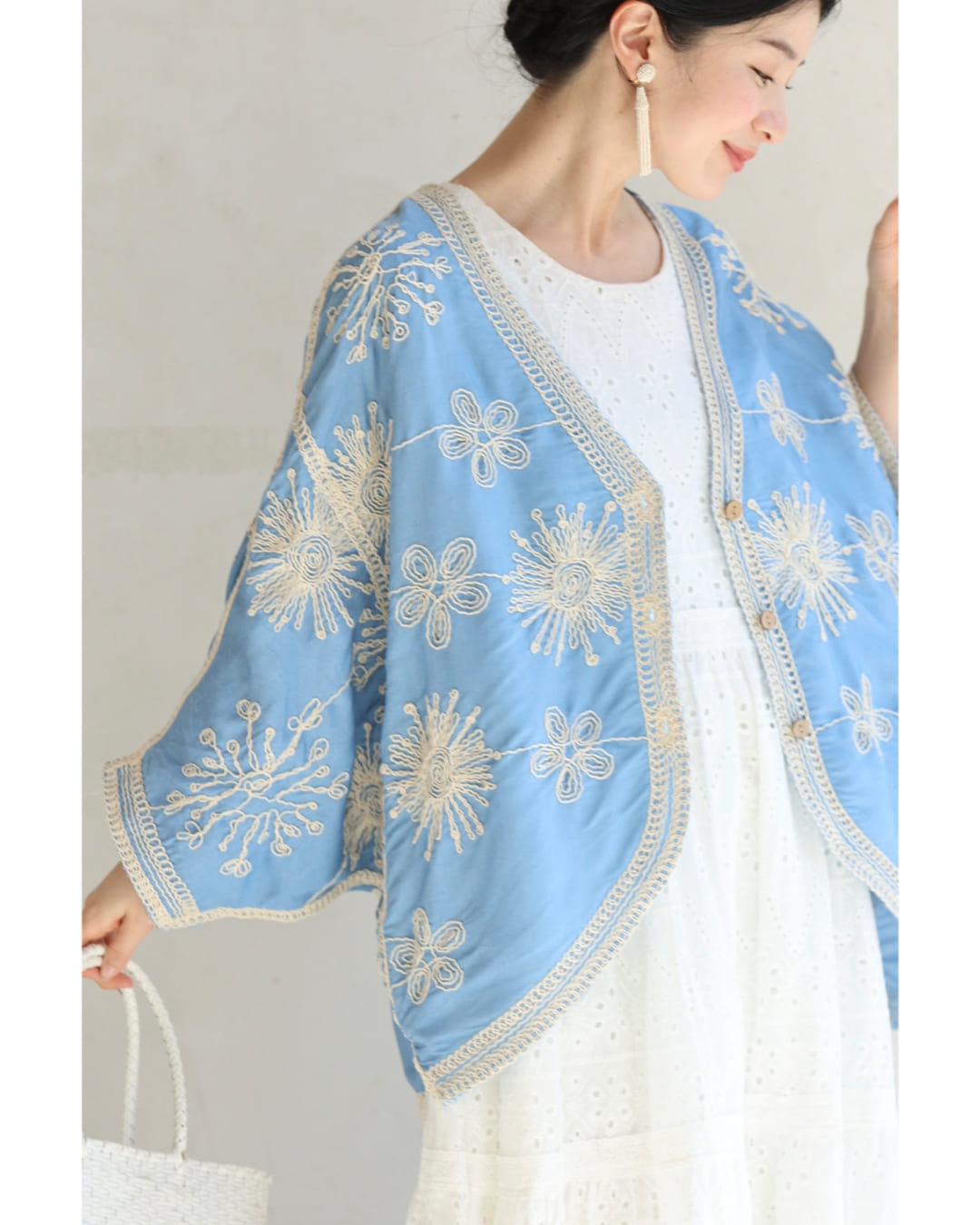 脚長見えXラインの花刺繍ドルマンボレロカーディガン 4/15新作