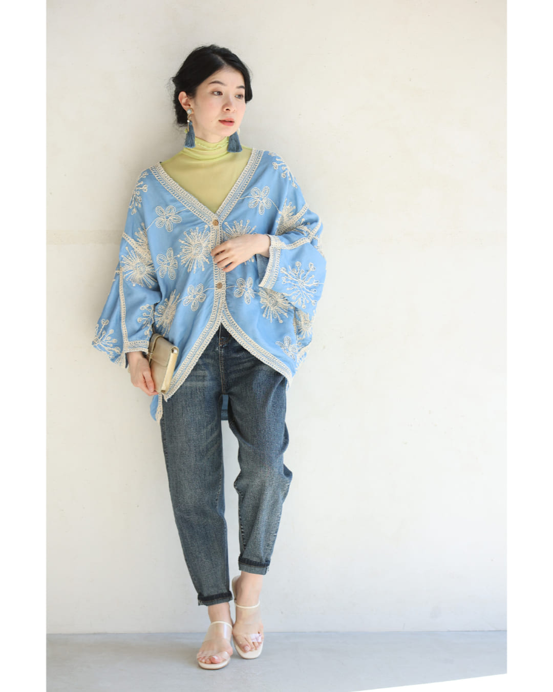 脚長見えXラインの花刺繍ドルマンボレロカーディガン 4/15新作