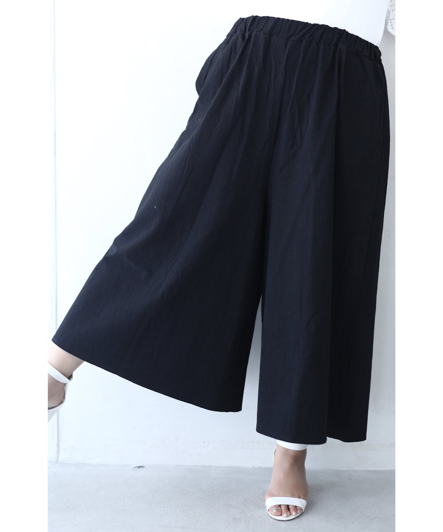 【wck00001bk】お手入れ楽々!ガンガン洗えるスカート風ワイドパンツ
