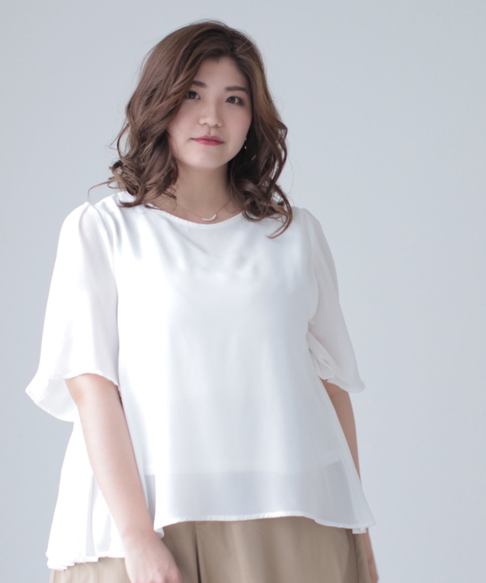 【cy00027-A】【3L~5L対応】「Ms.chubby by CAWAII」ふんわり揺れるサイドプリーツトップスゆったりサイドプリーツホワイトブラック トップスレディース大人エレガント3L 4L 5L 大きいサイズ60代 50代 40代30代