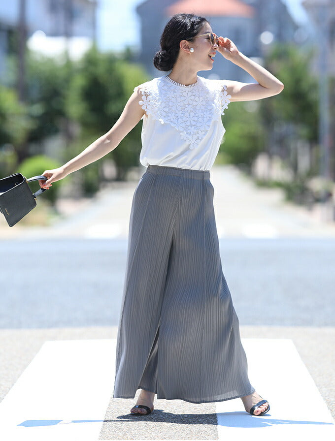 【w50012nc】(M~3L対応)艶めく光沢 上品プリーツパンツ