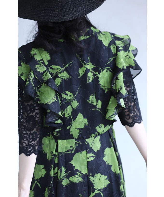 【w60175ps】(S~M対応)(ベルト付き)(黒)花に重ねたペイント柄フリルミディアムワンピース