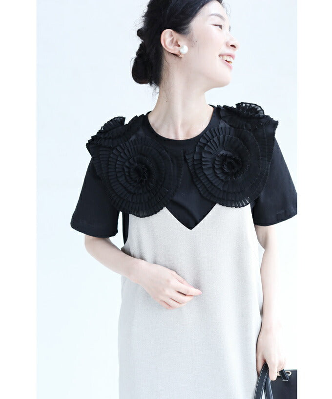【w60183ps】(S~2L対応)(黒)プリーツの花咲くTシャツトップス