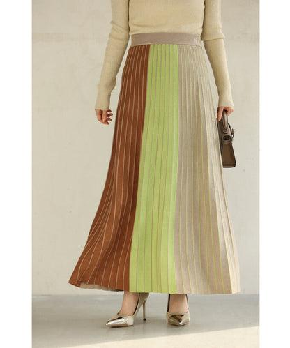 3色ナッツカラーのラインニットロングスカート