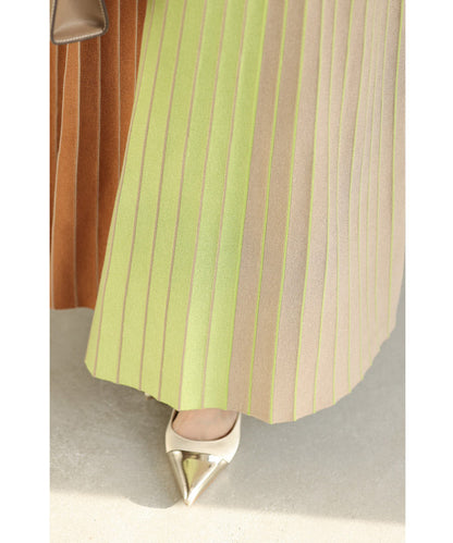 3色ナッツカラーのラインニットロングスカート