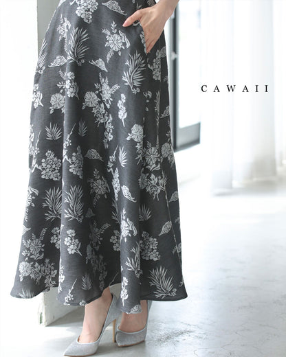 一面に咲き広がる花刺繍ロングスカート　5/24新作