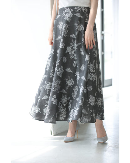 一面に咲き広がる花刺繍ロングスカート　5/24新作