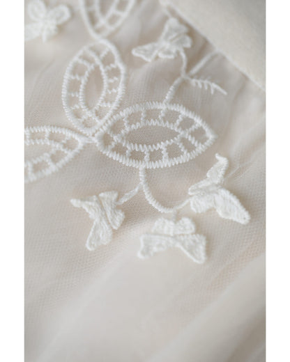 蝶々刺繍の2重チュールミディアムスカート　5/1新作