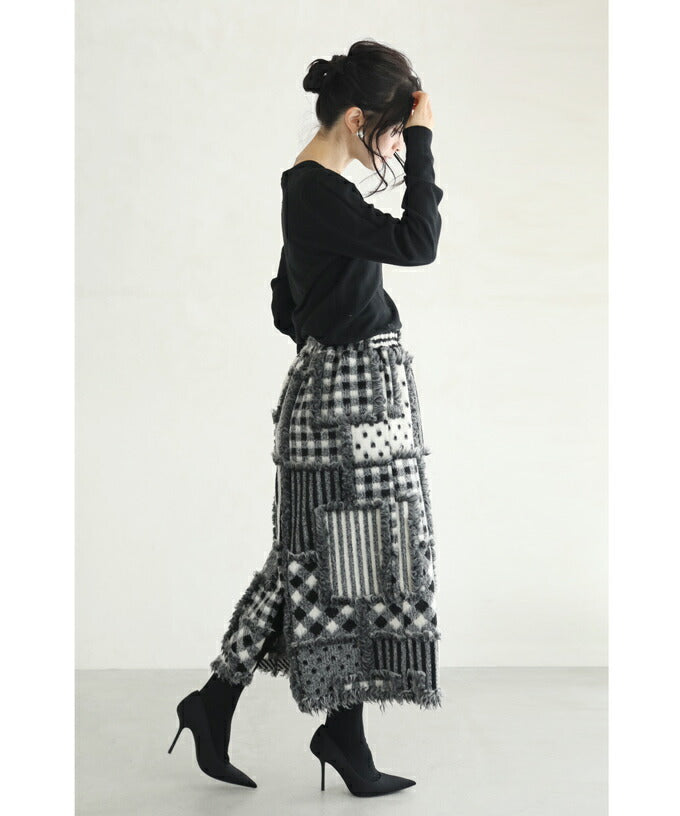 【wc-w54468】（S~L対応）ふわふわフリンジの柄合わせパッチワークミディアムスカート